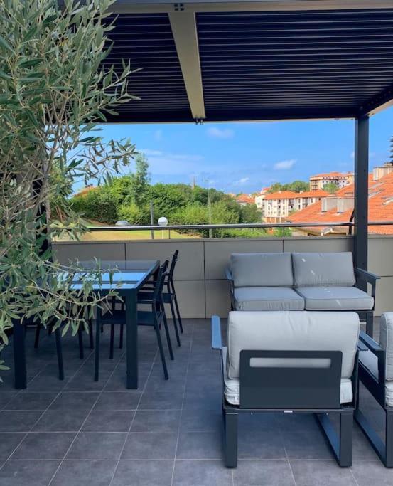 Atico Con Esplendida Terraza Apartamento Comillas Exterior foto